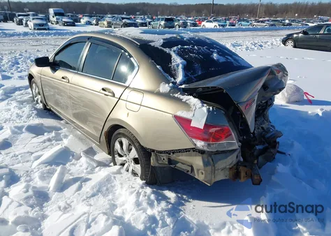 2009 Honda Accord 2.4 Ex-L z USA, uszkodzony, nr VIN 1HGCP26839A118330